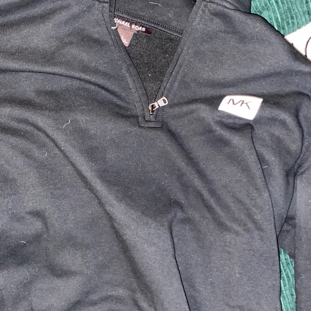 Long sleeve quarter zip